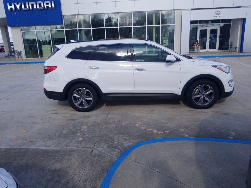used 2014 Hyundai Santa Fe car, priced at $8,435