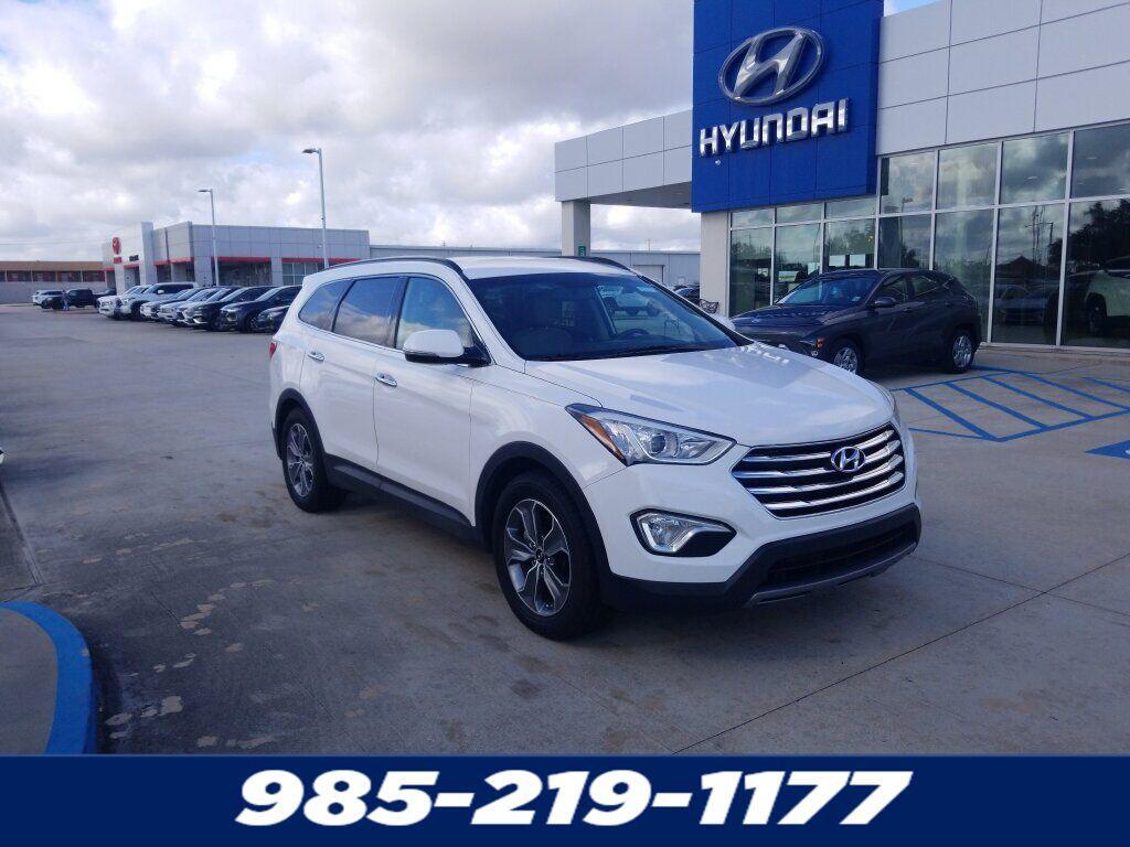 used 2014 Hyundai Santa Fe car, priced at $8,435
