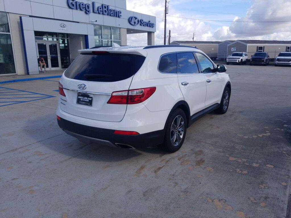 used 2014 Hyundai Santa Fe car, priced at $8,435