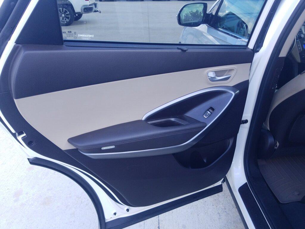 used 2014 Hyundai Santa Fe car, priced at $8,435