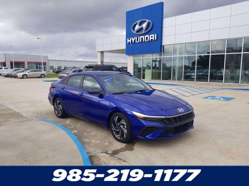 used 2025 Hyundai Elantra car, priced at $20,980