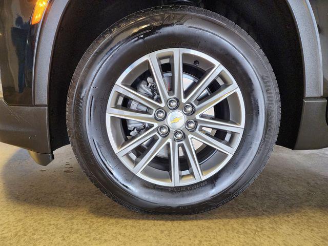 used 2023 Chevrolet Traverse car, priced at $31,025