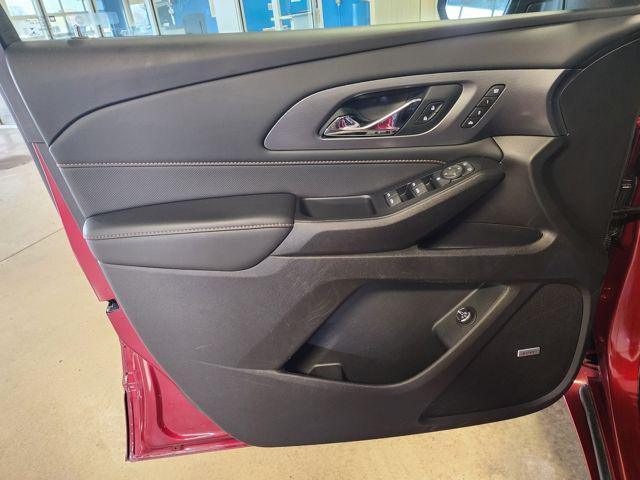 used 2021 Chevrolet Traverse car, priced at $30,705