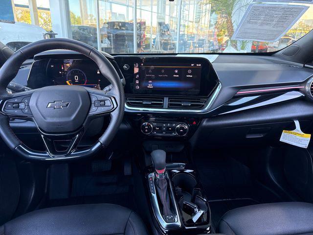 used 2025 Chevrolet Trax car, priced at $23,999