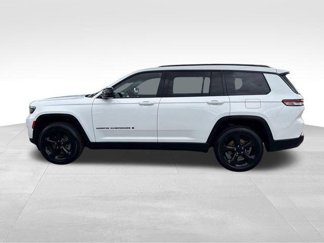 used 2023 Jeep Grand Cherokee L car, priced at $26,999