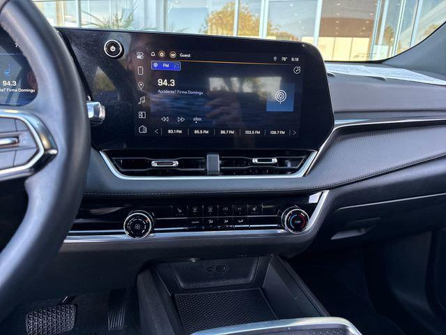 used 2025 Chevrolet Equinox car, priced at $25,999