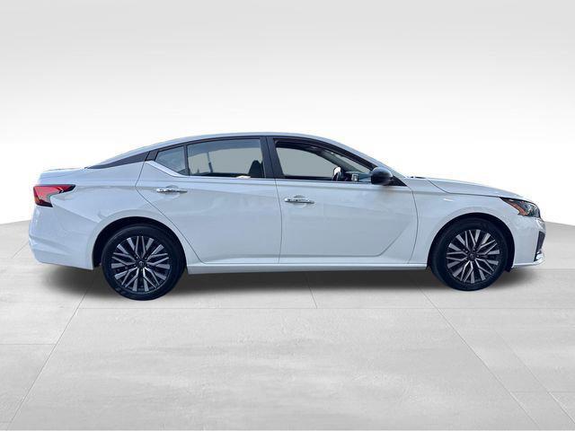 used 2025 Nissan Altima car, priced at $21,799
