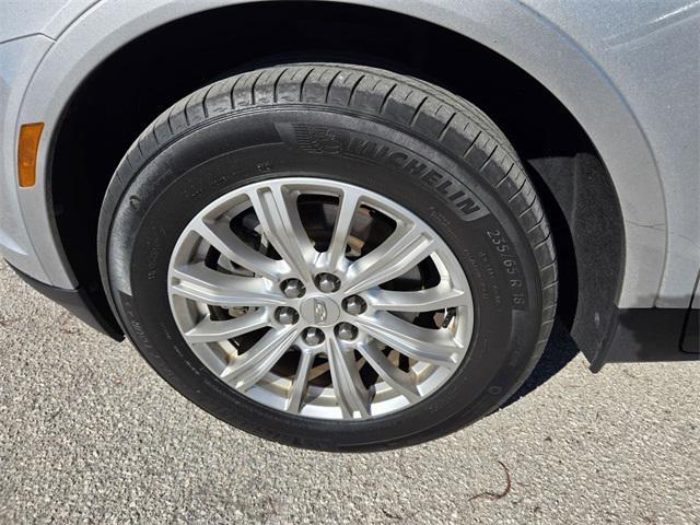 used 2017 Cadillac XT5 car, priced at $14,483