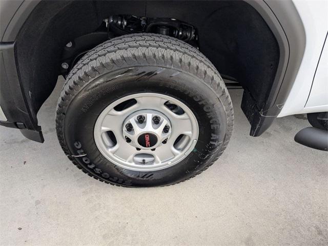 new 2025 GMC Sierra 2500 car, priced at $56,725