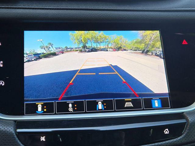 used 2022 Cadillac XT5 car, priced at $36,923