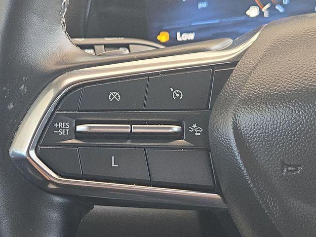 used 2025 Chevrolet Equinox car, priced at $27,221