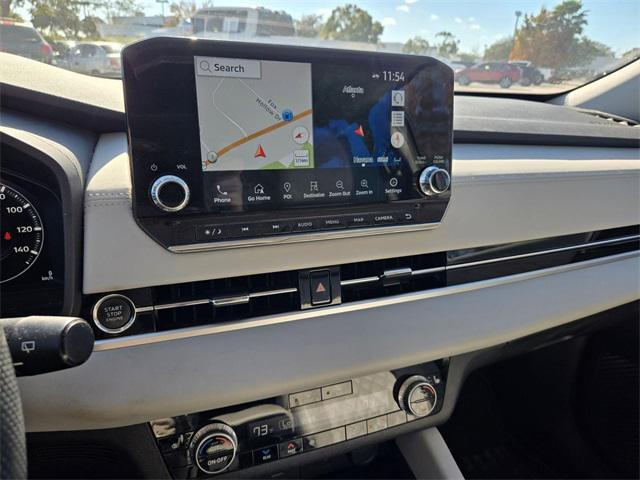 used 2023 Mitsubishi Outlander car, priced at $21,483