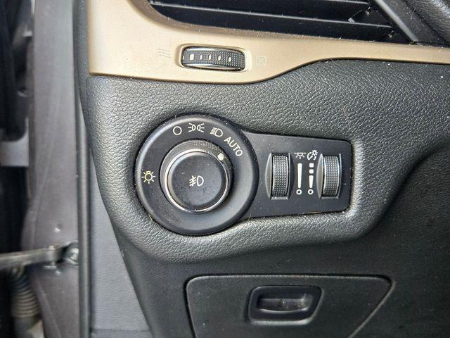 used 2015 Jeep Cherokee car, priced at $13,278