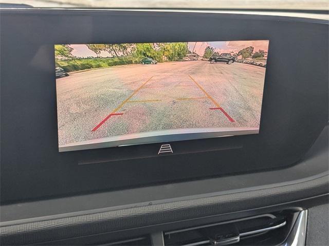 new 2025 Buick Envista car, priced at $24,327