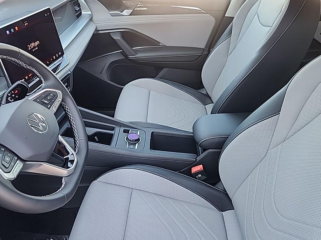 new 2026 Volkswagen Tiguan car, priced at $33,831