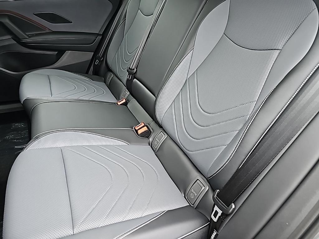 new 2025 Volkswagen Tiguan car, priced at $35,029