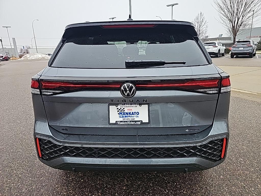 new 2025 Volkswagen Tiguan car, priced at $35,029
