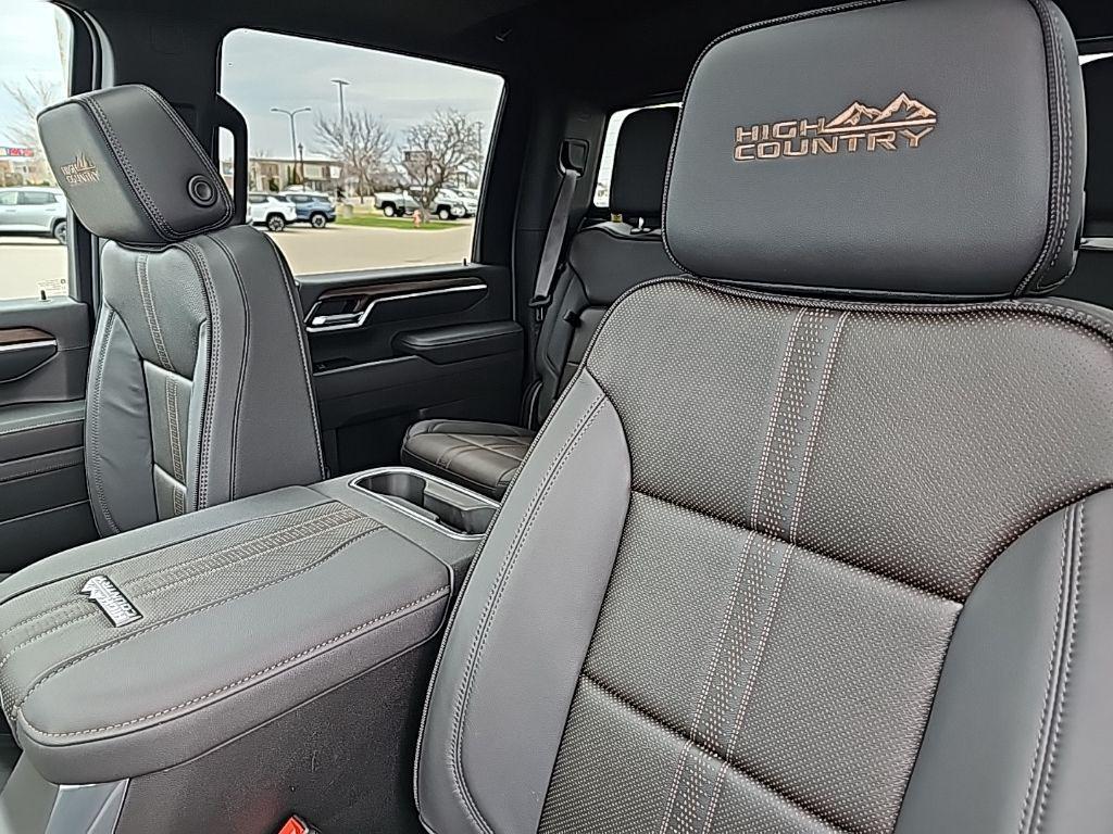 new 2026 Chevrolet Silverado 3500 car, priced at $85,930