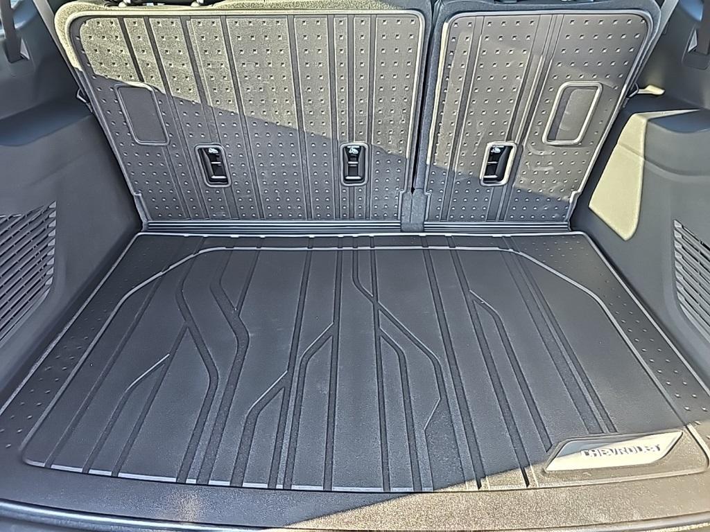 new 2026 Chevrolet Suburban car, priced at $89,325