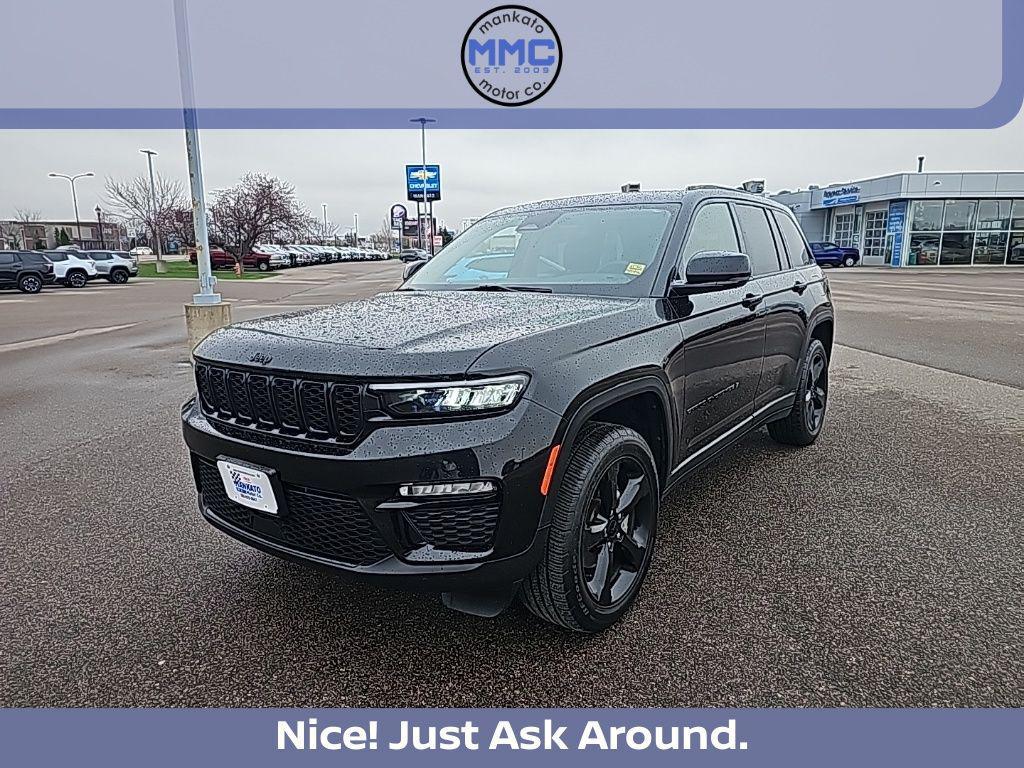 used 2023 Jeep Grand Cherokee car, priced at $31,339