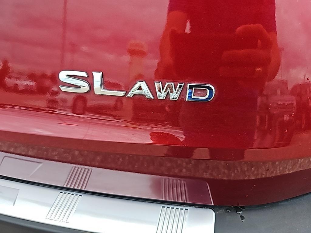 used 2022 Nissan Rogue car, priced at $25,267