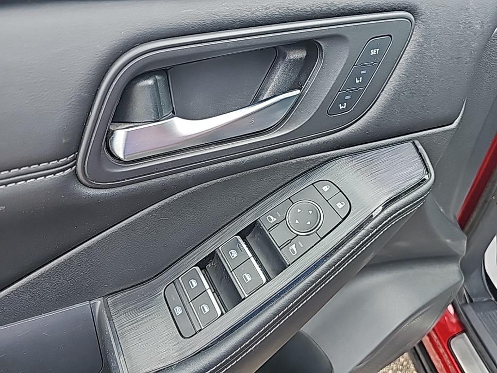 used 2022 Nissan Rogue car, priced at $25,267