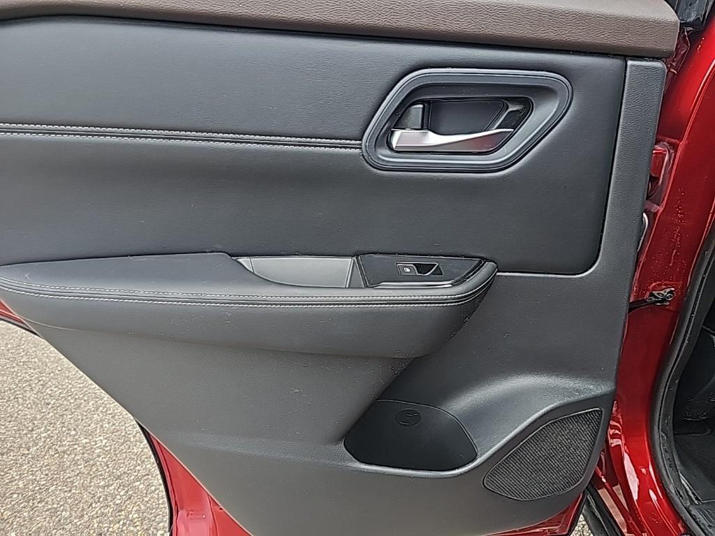 used 2022 Nissan Rogue car, priced at $25,267