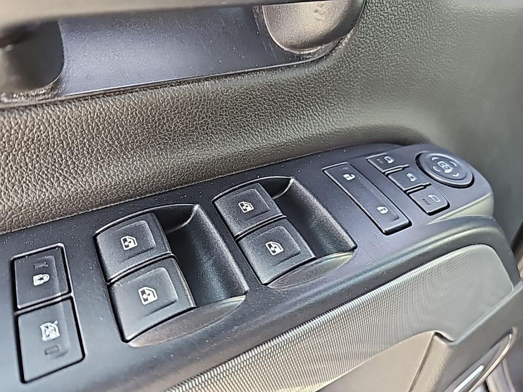 used 2018 Chevrolet Silverado 1500 car, priced at $32,339