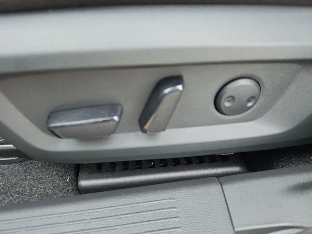 used 2023 Nissan Rogue car, priced at $25,639