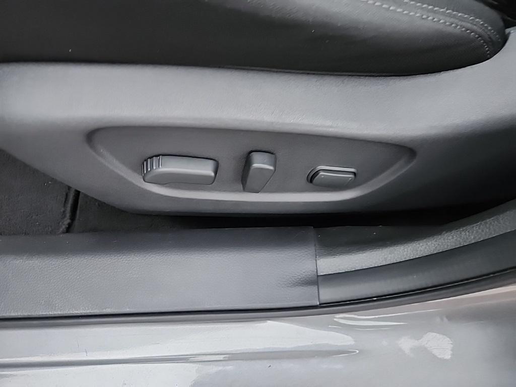 used 2019 Nissan Rogue car, priced at $13,867