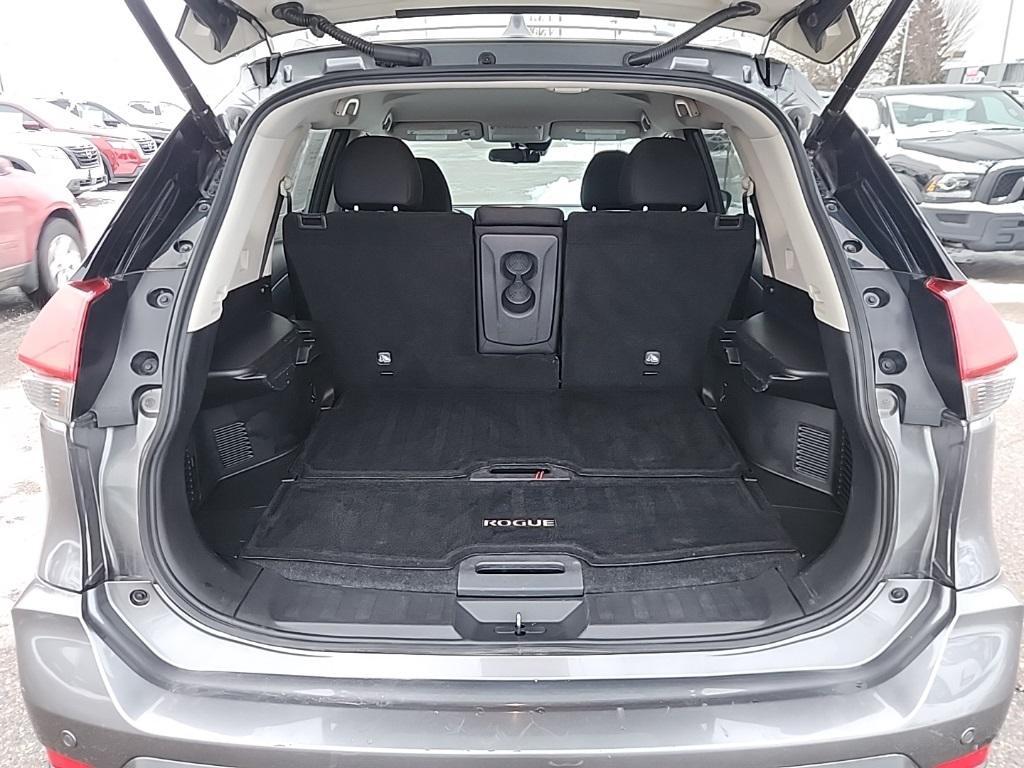 used 2019 Nissan Rogue car, priced at $13,867