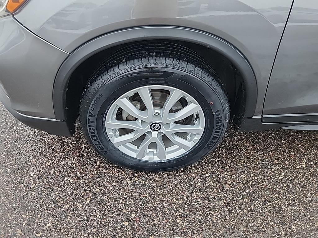 used 2019 Nissan Rogue car, priced at $13,867