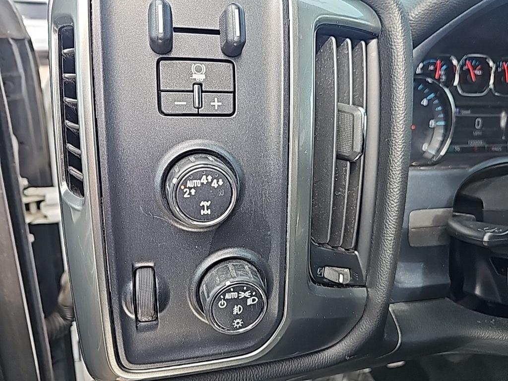 used 2018 Chevrolet Silverado 1500 car, priced at $21,989