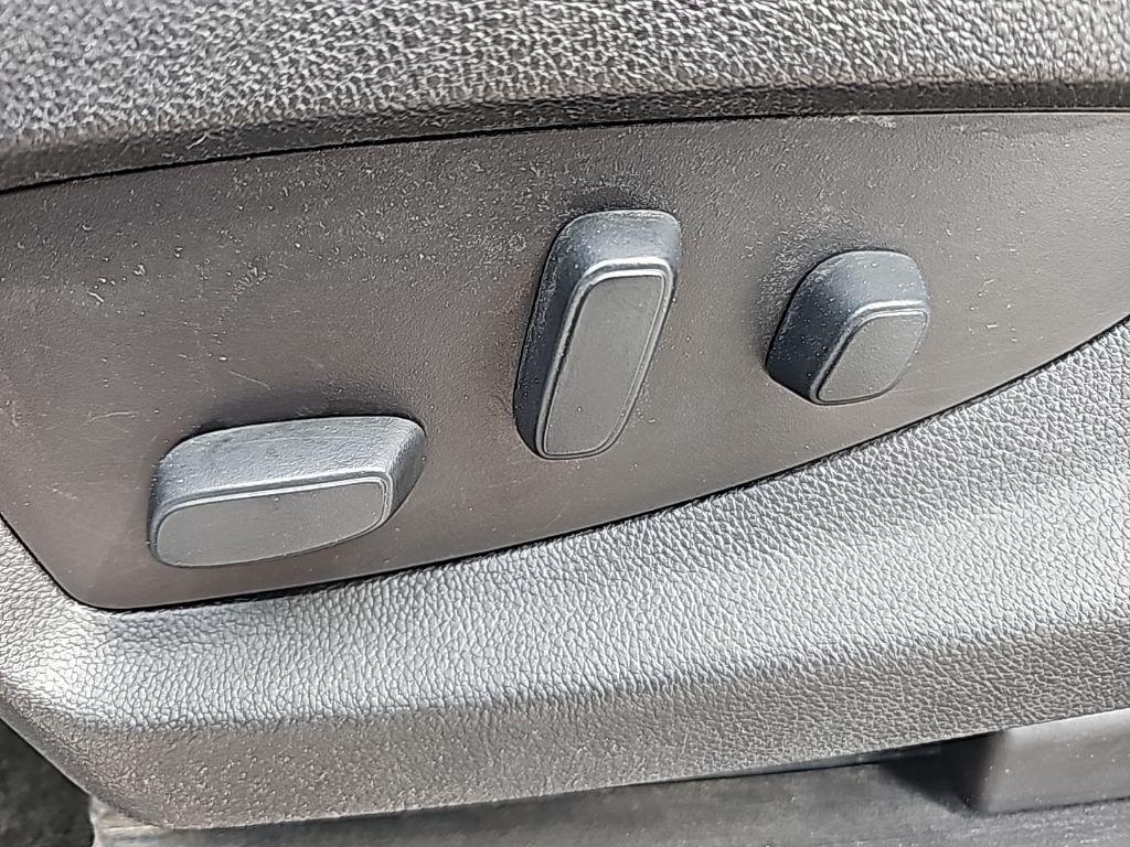 used 2018 Chevrolet Silverado 1500 car, priced at $21,989