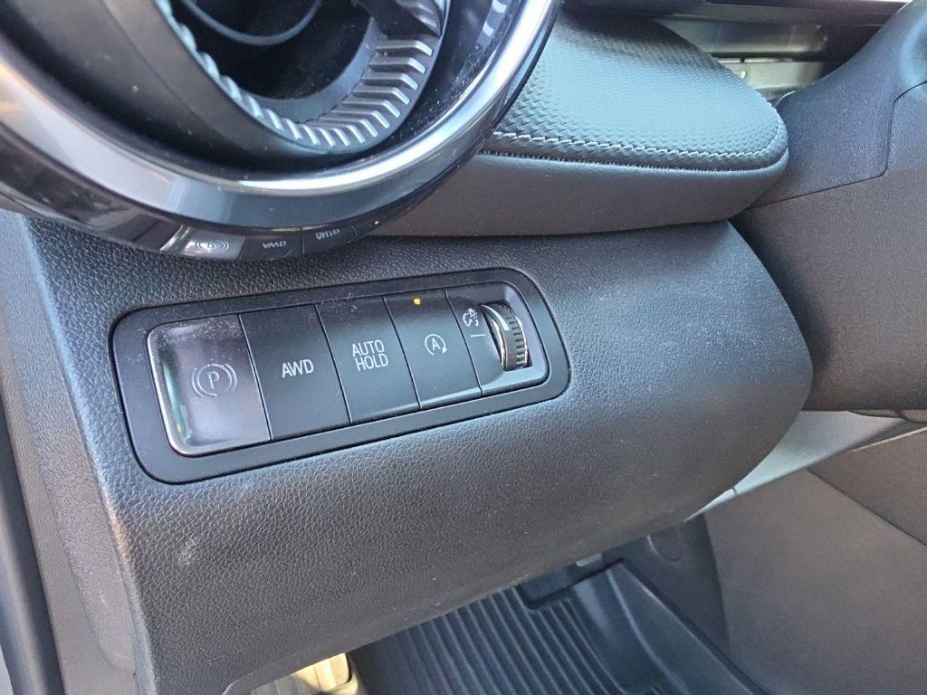used 2025 Chevrolet Equinox car, priced at $27,839