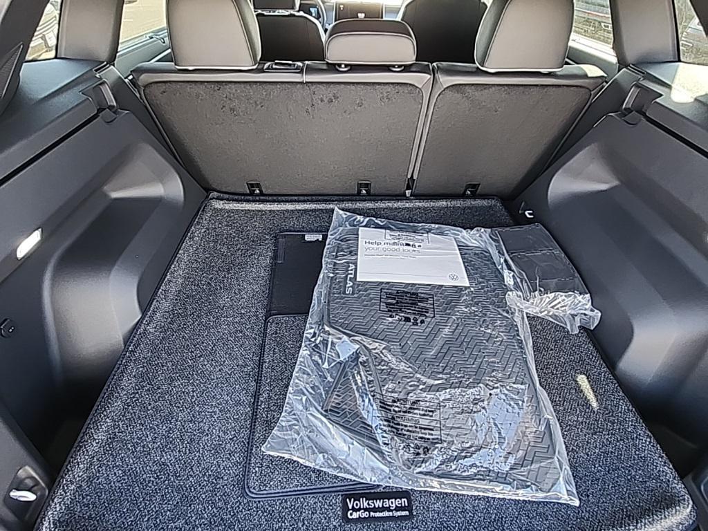 new 2026 Volkswagen Atlas Cross Sport car, priced at $52,489