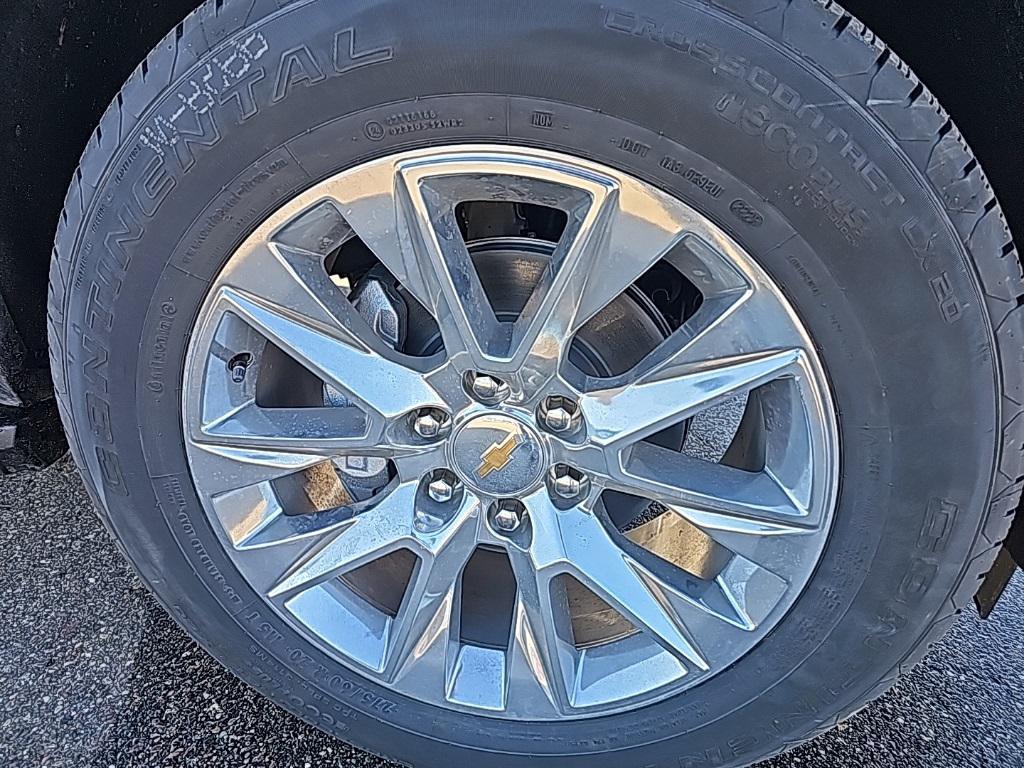 new 2026 Chevrolet Suburban car, priced at $78,895