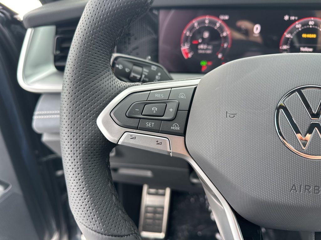 new 2026 Volkswagen Tiguan car, priced at $38,854