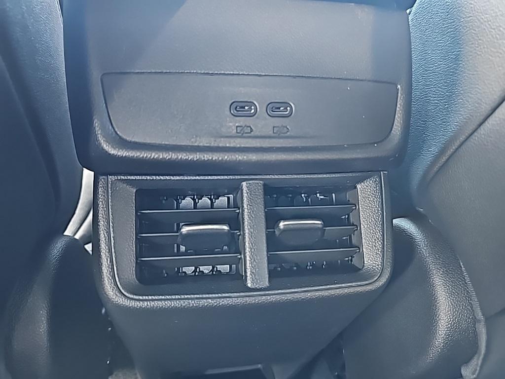 new 2026 Chevrolet Equinox car, priced at $33,340