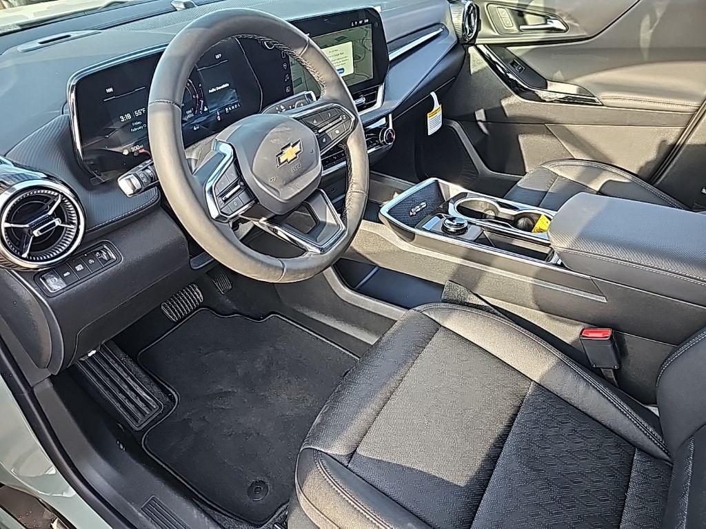 new 2026 Chevrolet Equinox car, priced at $34,090