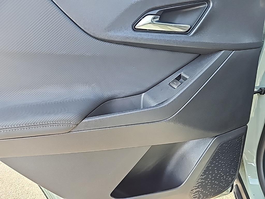 new 2026 Chevrolet Equinox car, priced at $33,340