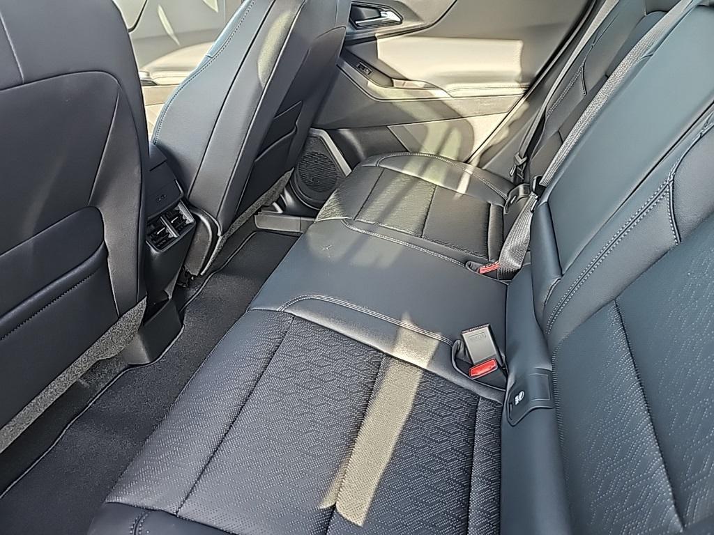 new 2026 Chevrolet Equinox car, priced at $33,340