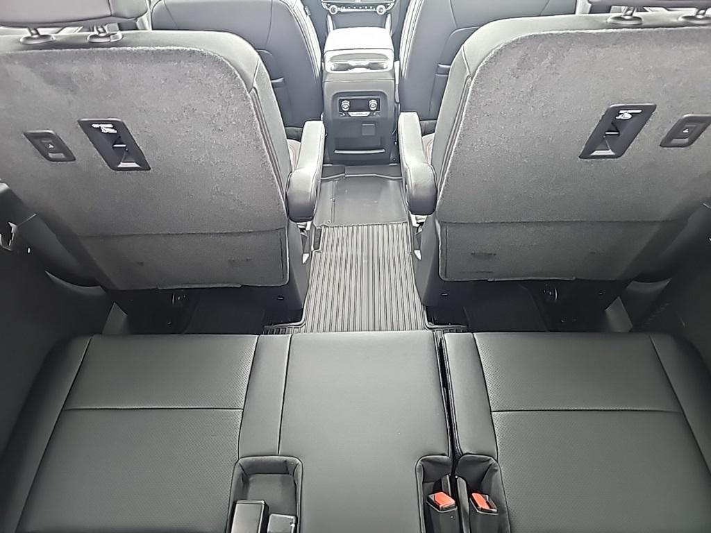 new 2026 Chevrolet Traverse car, priced at $58,815