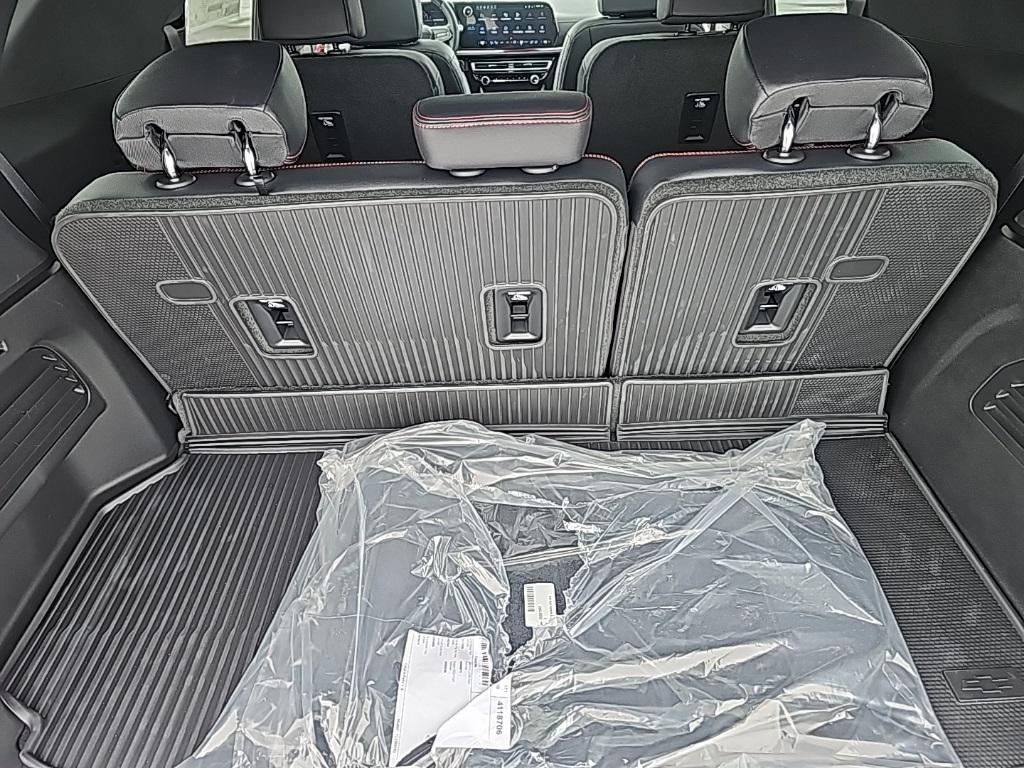 new 2026 Chevrolet Traverse car, priced at $58,815