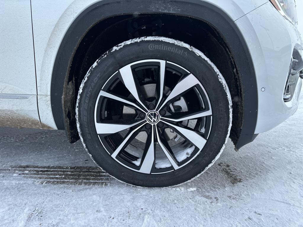 new 2026 Volkswagen Atlas car, priced at $53,167