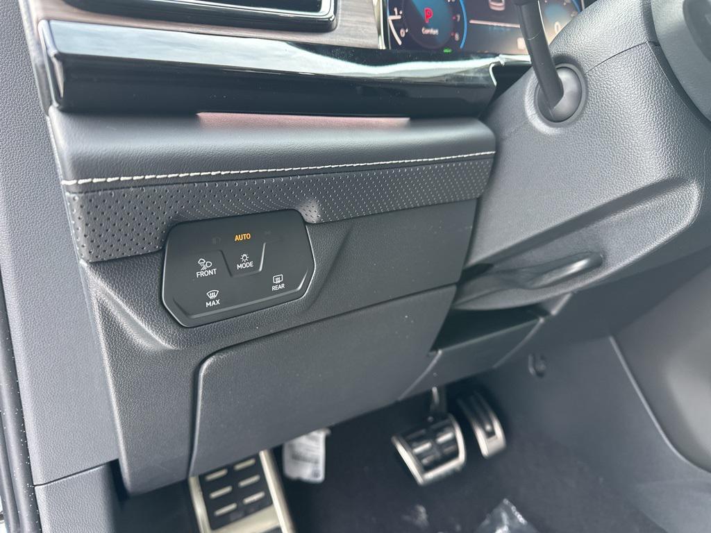 new 2026 Volkswagen Atlas car, priced at $53,167