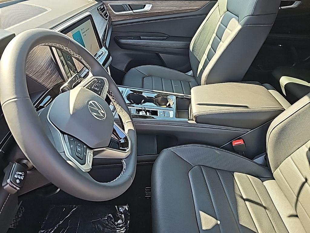 new 2026 Volkswagen Atlas car, priced at $46,836