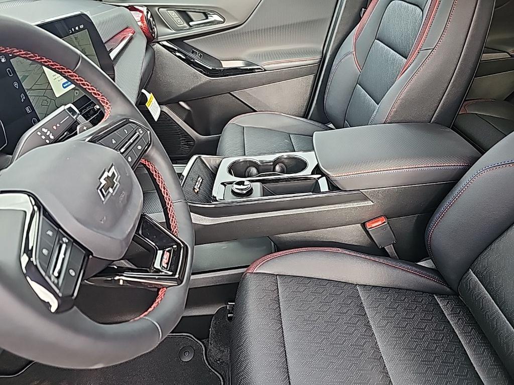 new 2026 Chevrolet Equinox car, priced at $37,290