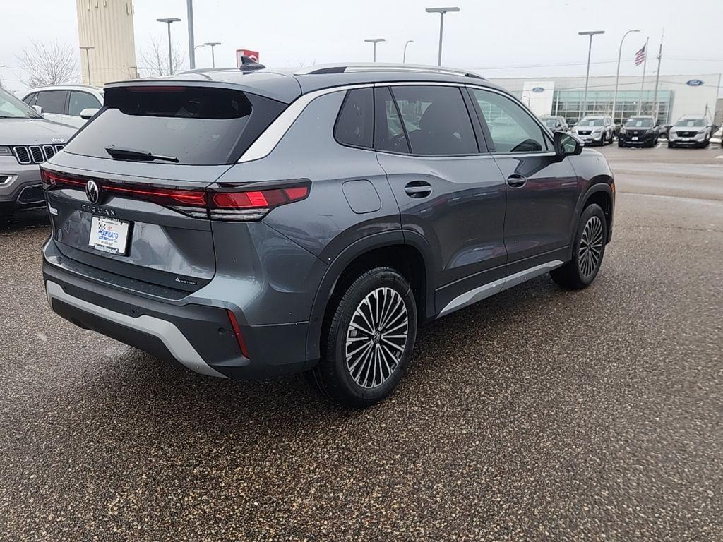 new 2026 Volkswagen Tiguan car, priced at $31,053