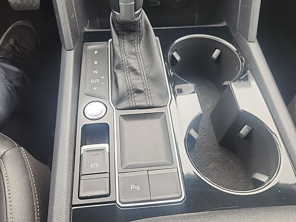 used 2018 Volkswagen Atlas car, priced at $8,989